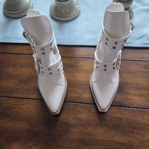 Forever 21 Cream Heeled Boots with Silver Buckles